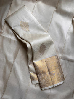 Most Flattering Beige Soft Banarasi Silk Saree With Splendiferous Blouse Piece