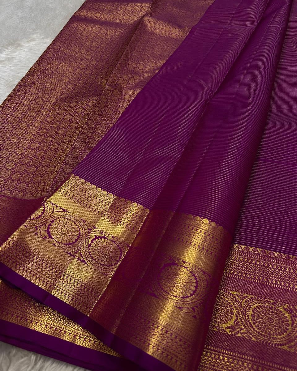 Sempiternal Magenta Soft Banarasi Silk Saree With Symmetrical Blouse Piece