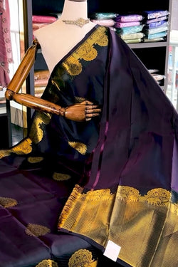 Devastating Purple Soft Banarasi Silk Saree With Blissful Blouse Piece