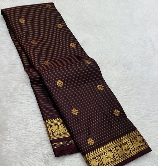 Glorious Wine Soft Silk Saree With Woebegone Blouse Piece