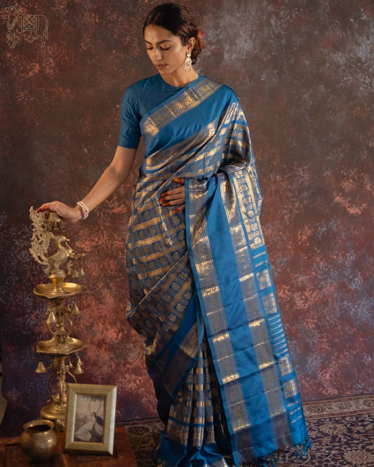 Aplomb Blue Pure Zari Weaving Banarasi Silk Saree With Embrocation Blouse Piece