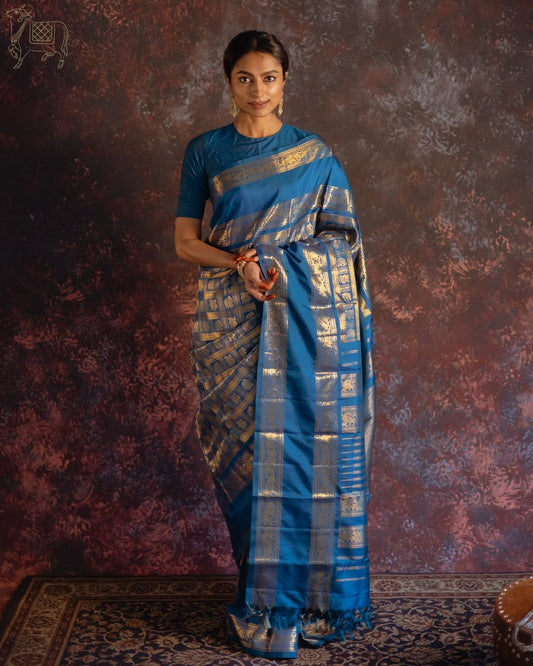 Aplomb Blue Pure Zari Weaving Banarasi Silk Saree With Embrocation Blouse Piece