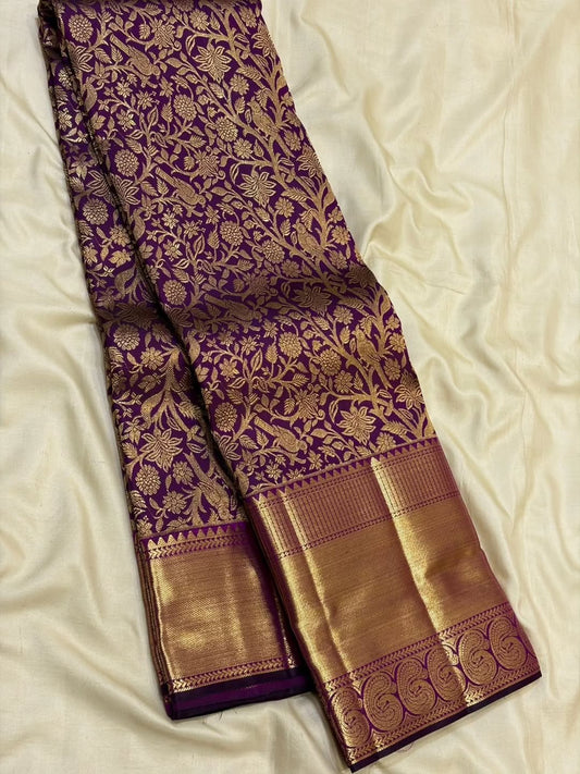 Dissemble Purple Pure Zari Weaving Banarasi Silk Saree With Lagniappe Blouse Piece