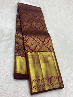 Eloquence Purple Pure Zari Weaving Banarasi Silk Saree With Glamorous Blouse Piece