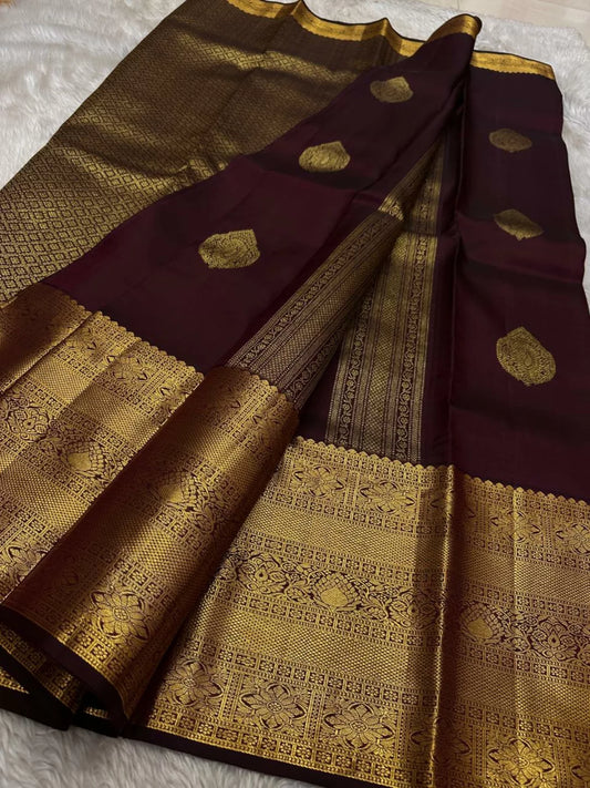 Sensational Maroon Pure Zari Weaving Banarasi Silk Saree With Ailurophile Blouse Piece