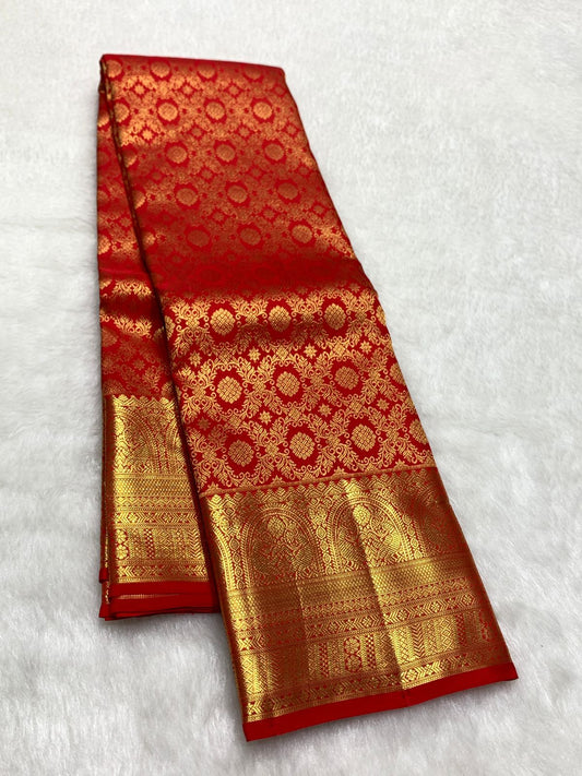 Charismatic Red Pure Zari Weaving Banarasi Silk Saree With Winsome Blouse Piece