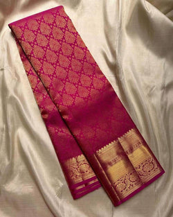 Inspiring Dark Pink Pure Zari Weaving Banarasi Silk Saree With Magnificat Blouse Piece