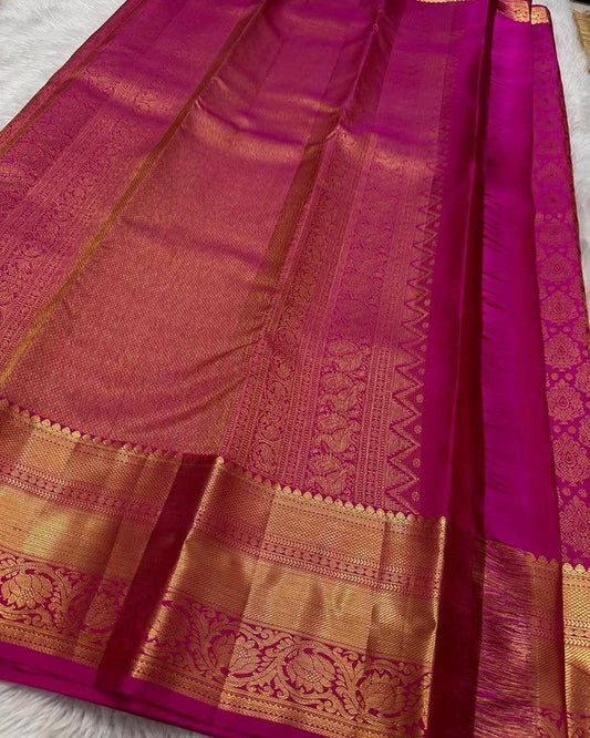 Inspiring Dark Pink Pure Zari Weaving Banarasi Silk Saree With Magnificat Blouse Piece