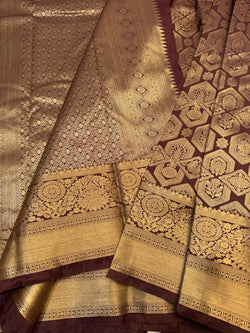Exemplary Brown Pure Banarasi Silk Saree With Efflorescence Blouse Piece