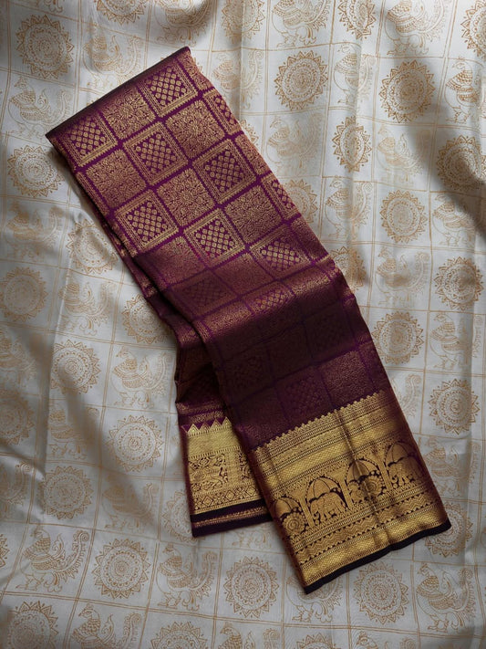 Fantabulous Purple Pure Banarasi Silk Saree With Sophisticated Blouse Piece