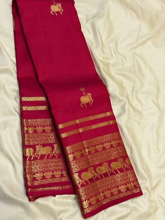 Blissful Red Pure Banarasi Silk Saree With Lustrous Blouse Piece