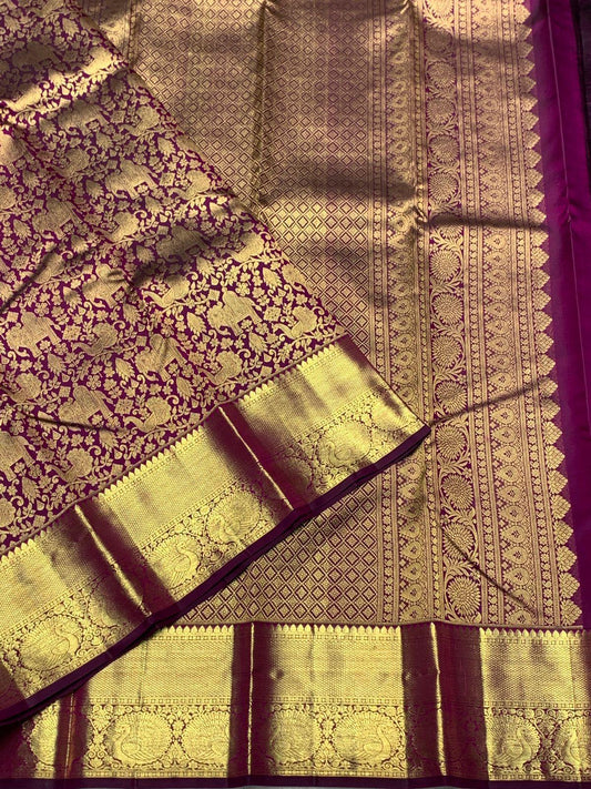 Dazzling Purple Pure Banarasi Silk Saree With Tremendous Blouse Piece