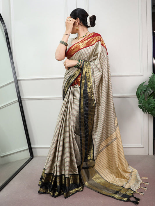 Nebula Grey Pure Banarasi Silk Saree With Rhapsodic Blouse Piece