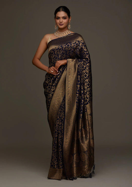 Luminous Navy Blue Pure Banarasi Silk Saree With Incomparable Blouse Piece