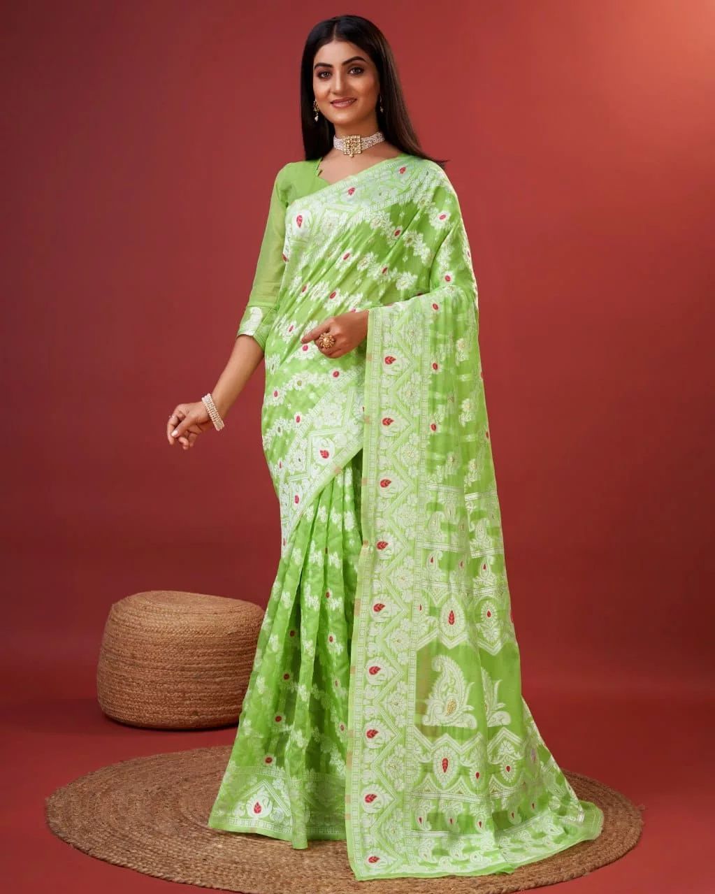 Energetic Parrot Cotton Silk Saree With Lustrous Blouse Piece