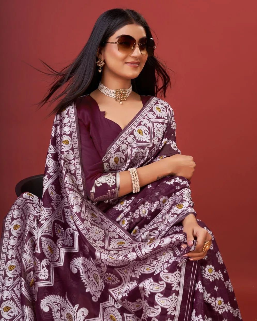 Intricate Wine Cotton Silk Saree With Seraphic Blouse Piece