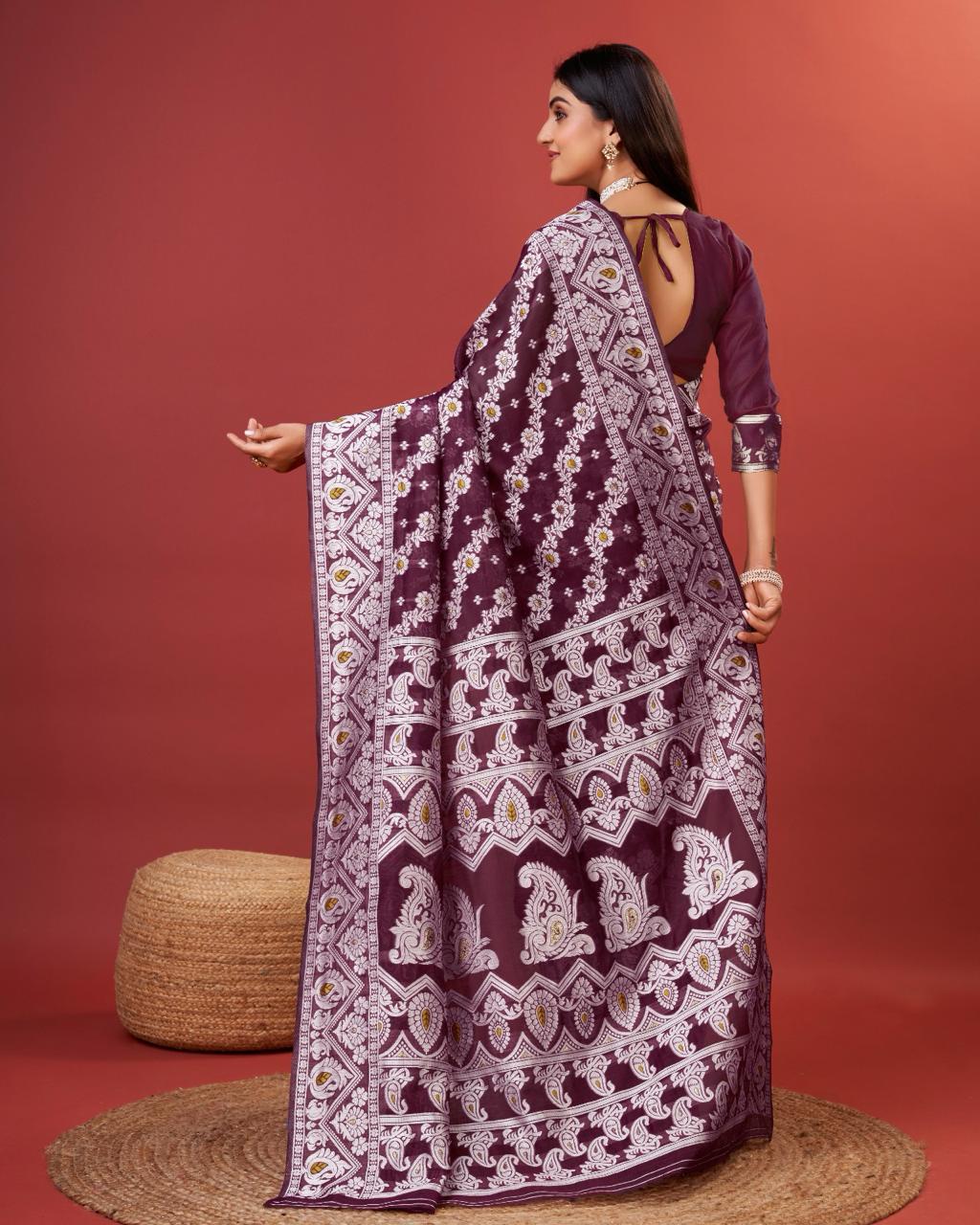 Intricate Wine Cotton Silk Saree With Seraphic Blouse Piece