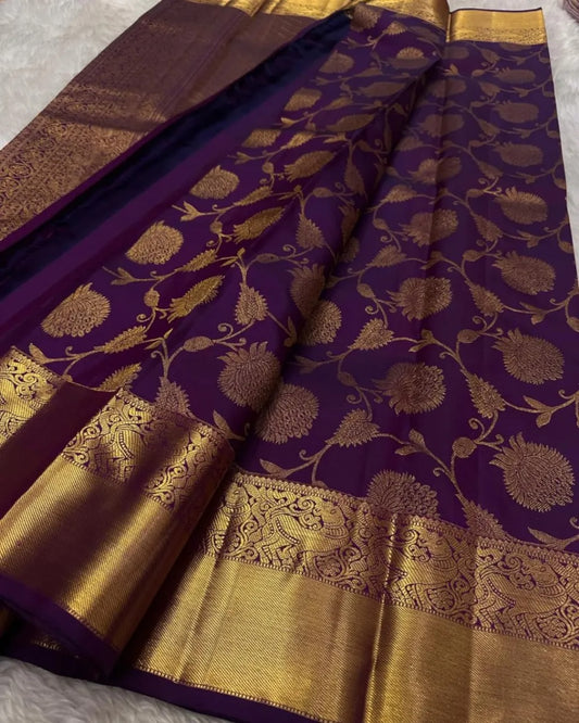 Twirling Purple Soft Banarasi Silk Saree With Jazzy Blouse Piece
