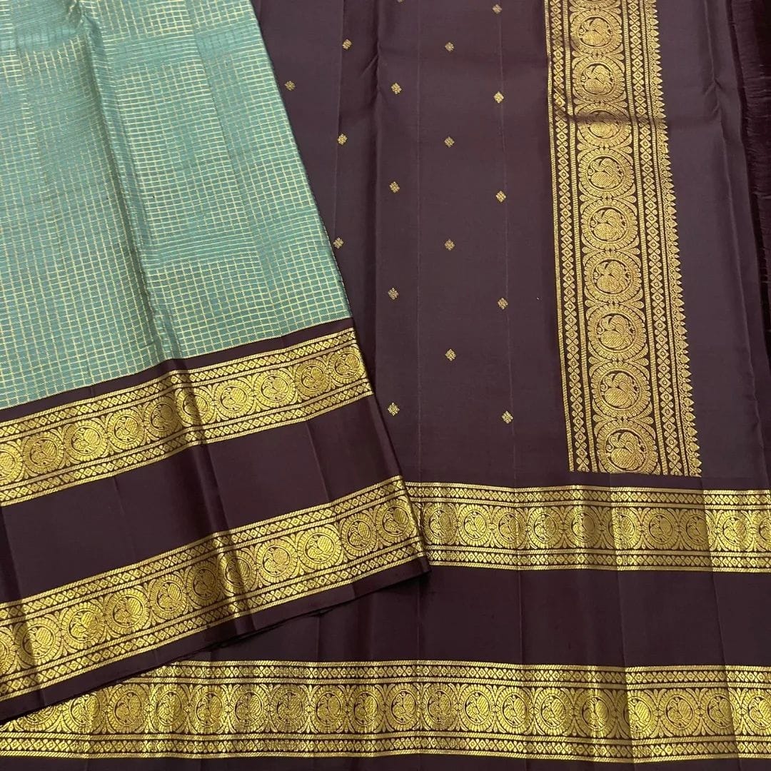Attractive Firozi Soft Silk Saree With Flaunt Blouse Piece