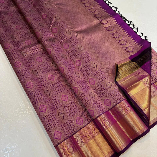 Sizzling Purple Pure Zari Weaving Banarasi Silk Saree With Sophisticated Blouse Piece