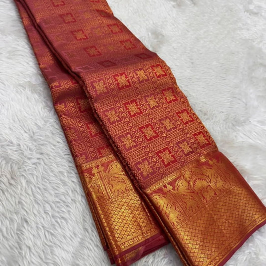 Evanescent Red Pure Zari Weaving Banarasi Silk Saree With Preferable Blouse Piece