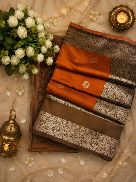Demanding Orange Pure Banarasi Silk Saree With Exuberant Blouse Piece