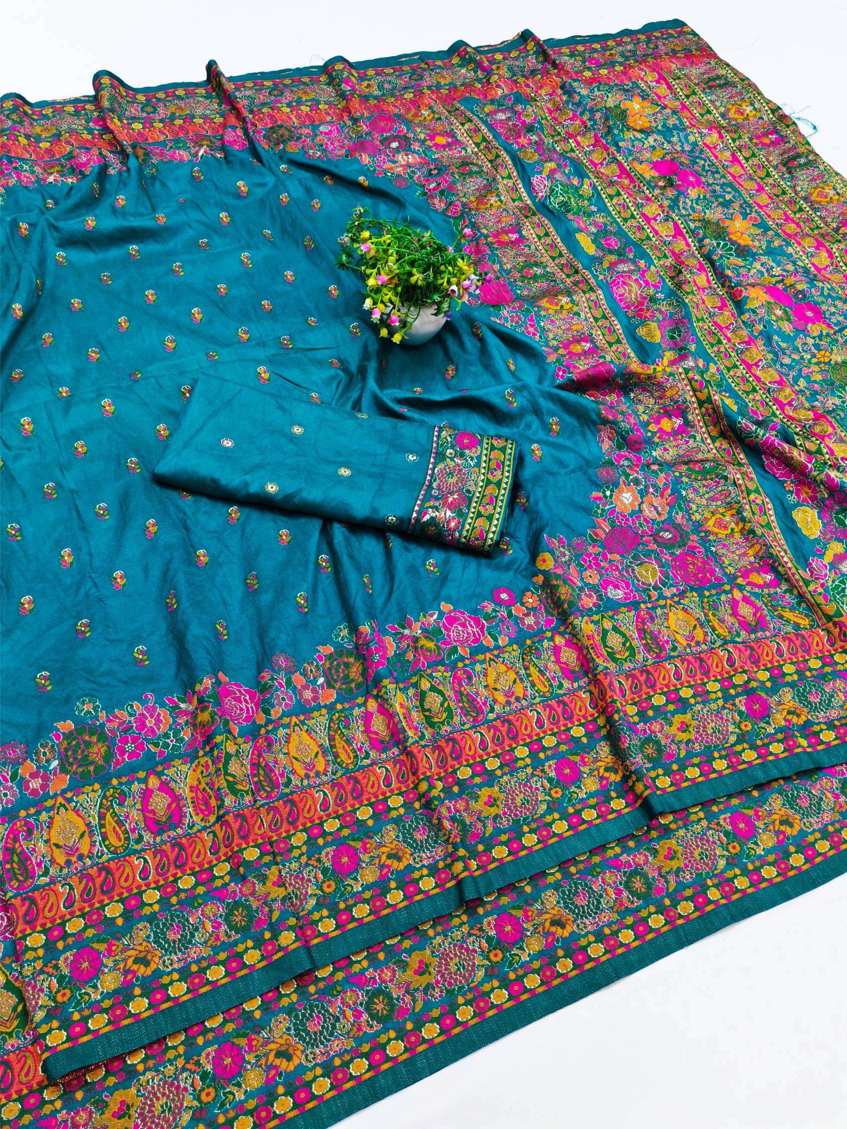 Designer Rama Nylon Dola Pashmina Saree With Fantabulous Blouse Piece