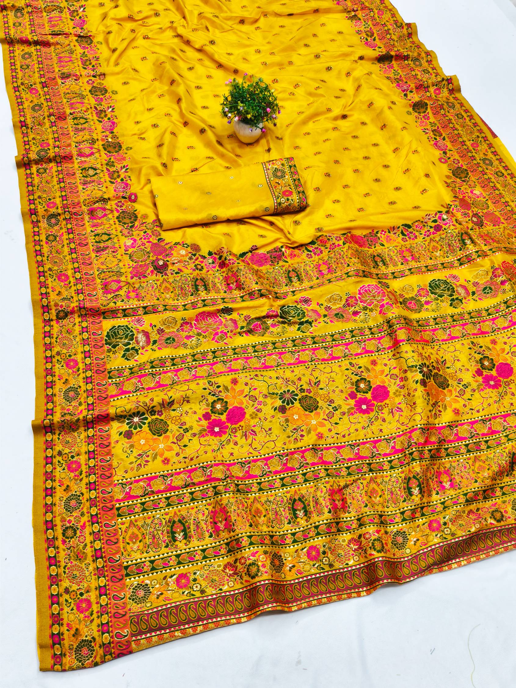 Stylish Yellow Nylon Dola Pashmina Saree With Fairytale Blouse Piece