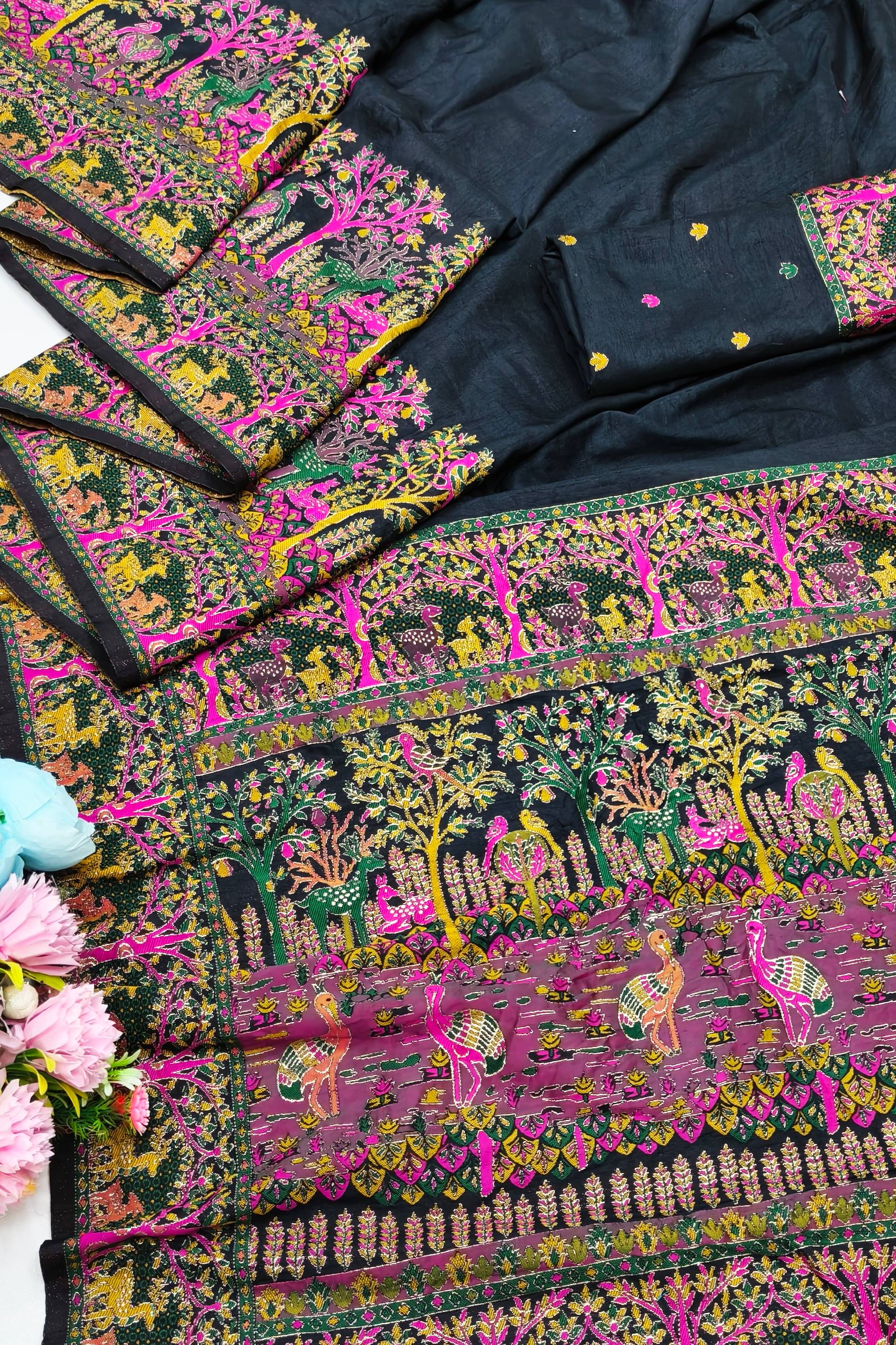 Confounding Black Nylon Dola Pashmina Saree With Splendorous Blouse Piece