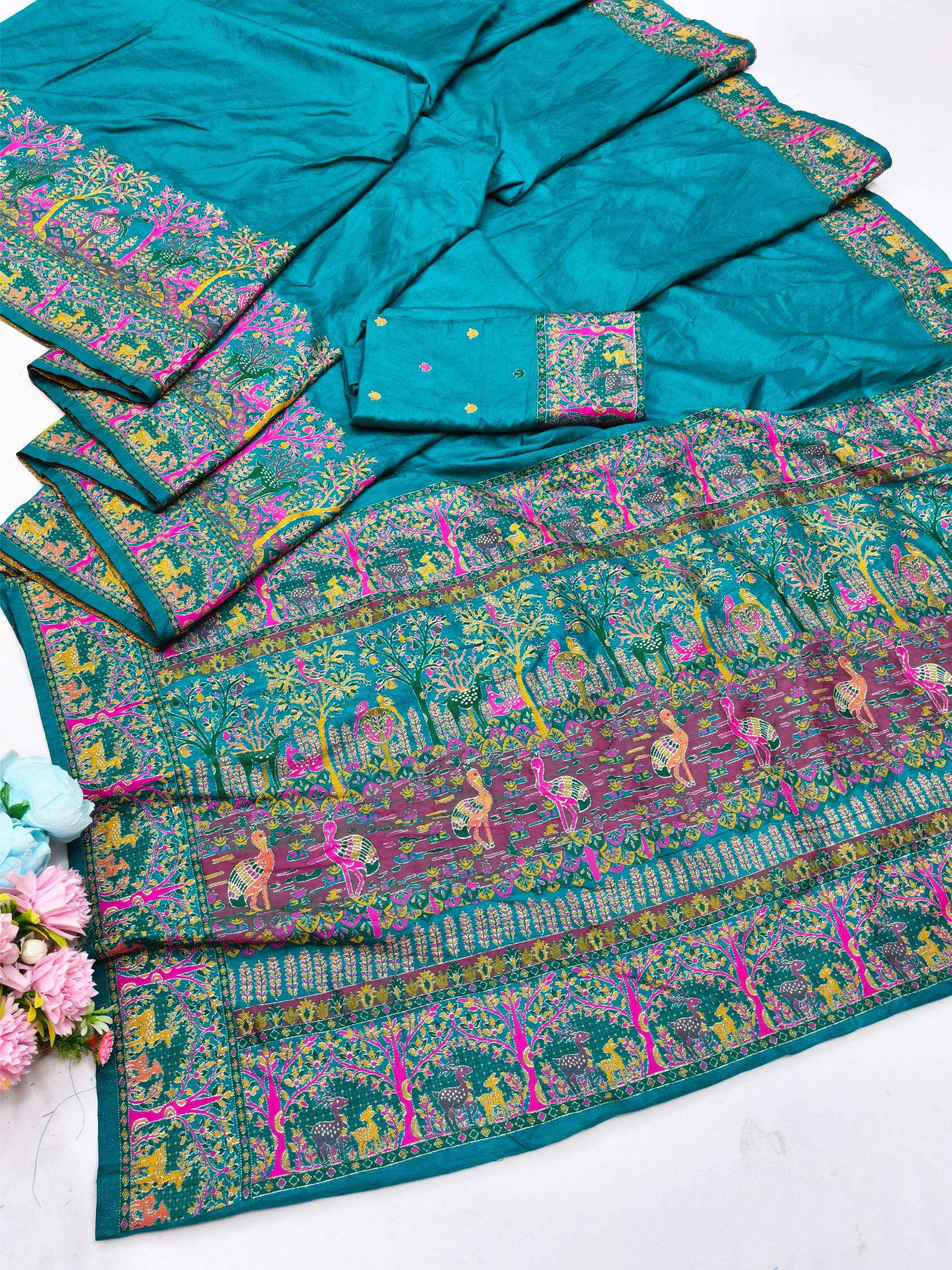 Moiety Rama Nylon Dola Pashmina Saree With Impressive Blouse Piece