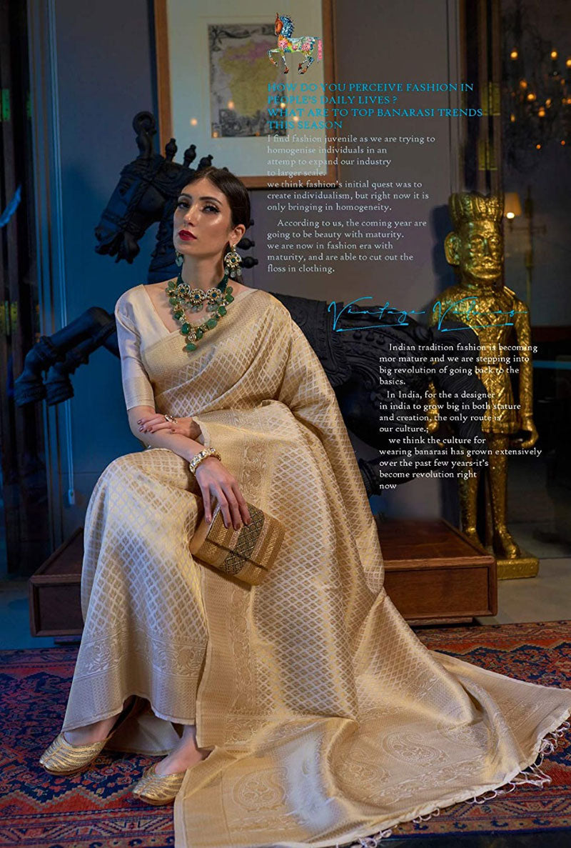 Lissome Beige Kanjivaram Silk Saree With Demure Blouse Piece