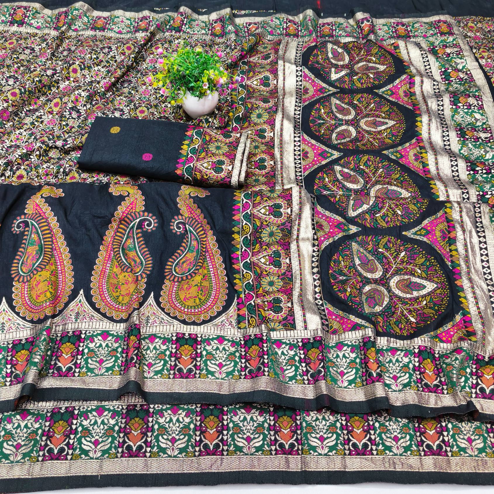 Inimitable Black Nylon Dola Pashmina Saree With Elegant Blouse Piece