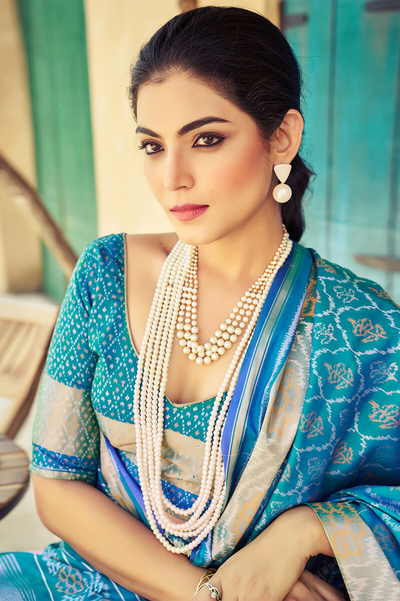 Alluring Firozi Soft Banarasi Silk Saree With Lagniappe Blouse Piece