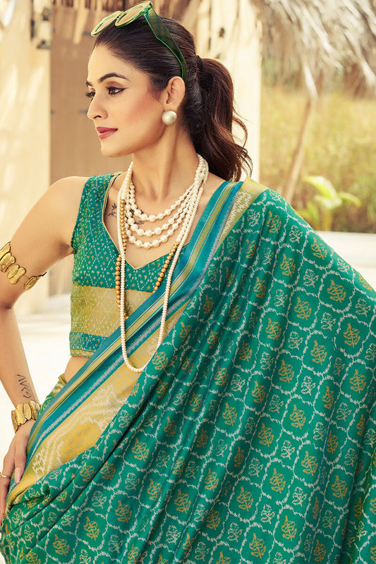 Lovely Rama Soft Banarasi Silk Saree With Vibrant Blouse Piece