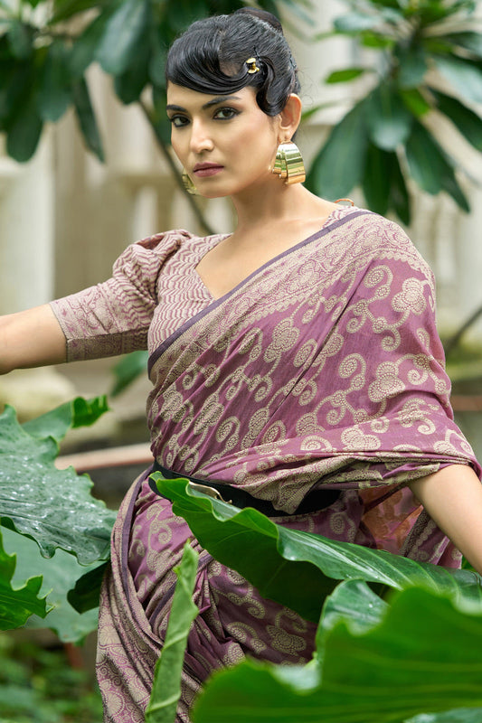 Eclat Light Purple Lucknowi Silk Saree With Magnetic Blouse Piece
