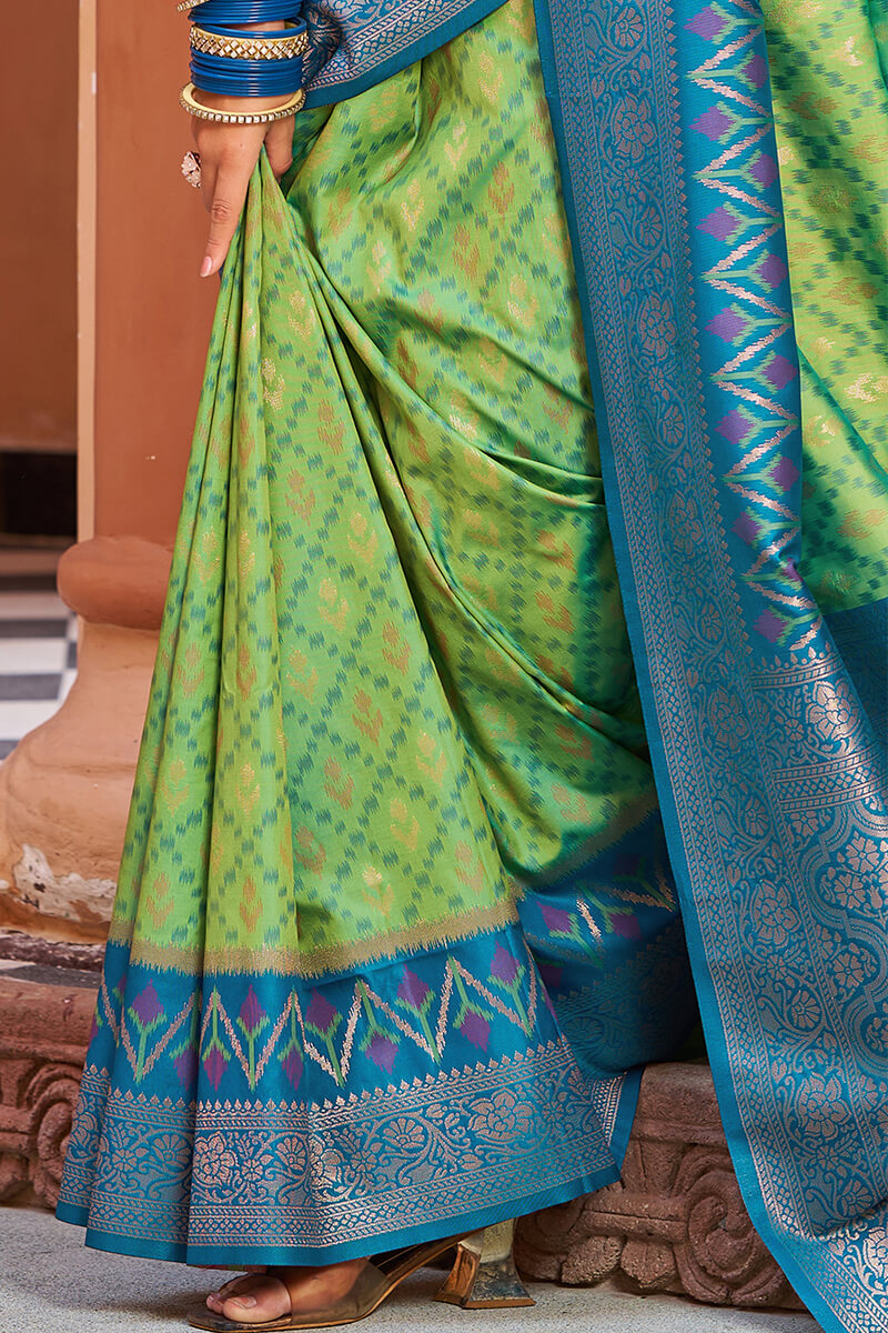 Adorable Green Soft Banarasi Silk Saree With Propinquity Blouse Piece
