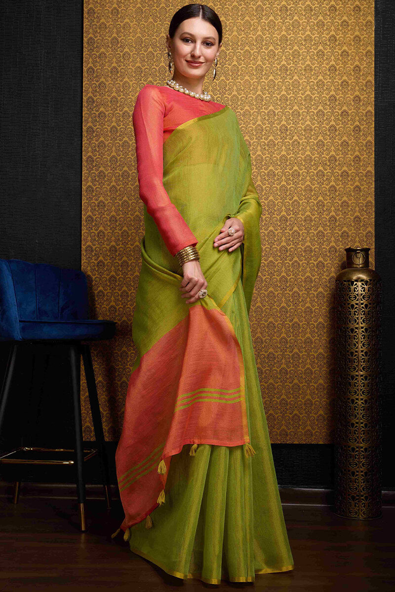 Desultory Green Soft Banarasi Tissue Silk Saree With Opulent Blouse Piece