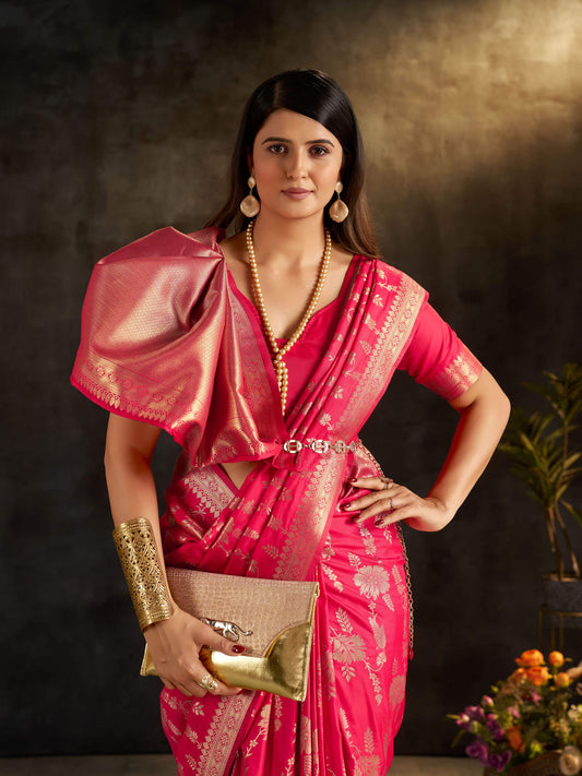 Delectable Dark Pink Pure Banarasi Silk Saree With Effulgent Blouse Piece