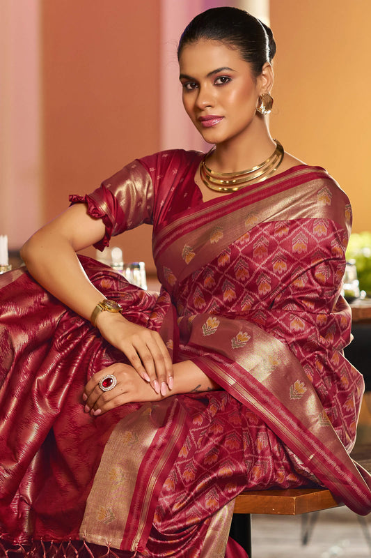Capricious Maroon Pure Zari Weaving Banarasi Silk Saree With Innovative Blouse Piece