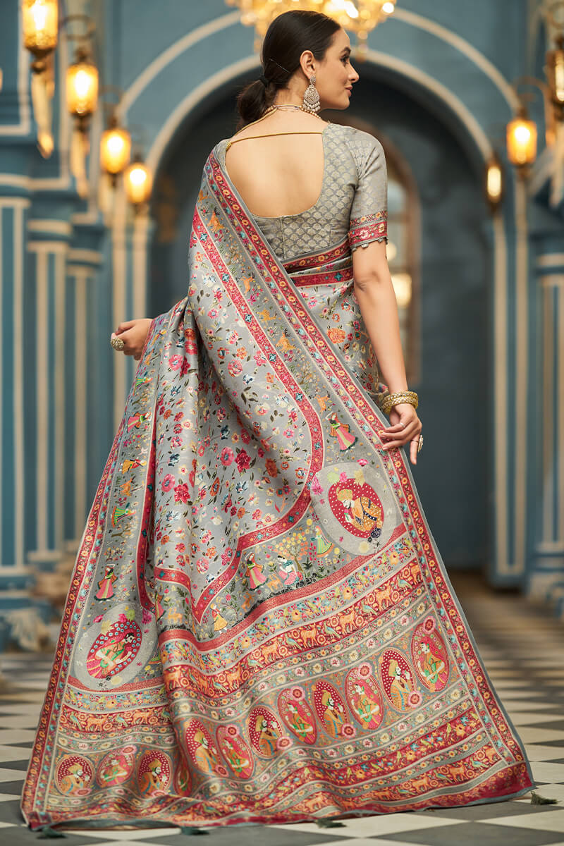 Stunning Silver Pashmina Saree With Ineffable Blouse Piece