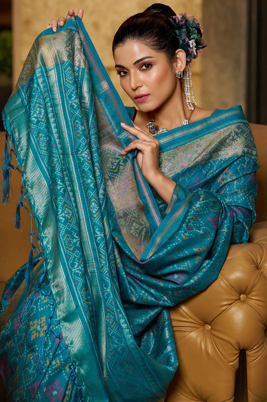 Vestigial Firozi Pure Zari Weaving Banarasi Silk Saree With Invaluable Blouse Piece
