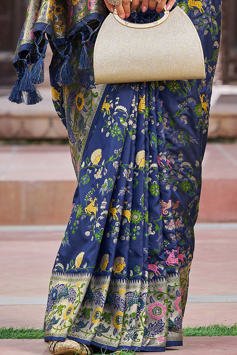 Lissome Navy Blue Paithani Silk Saree With Charming Blouse Piece