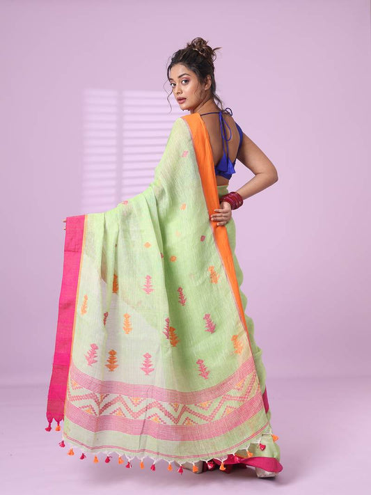 Ailurophile Pista Handloom Cotton Silk Saree With Innovative Blouse Piece