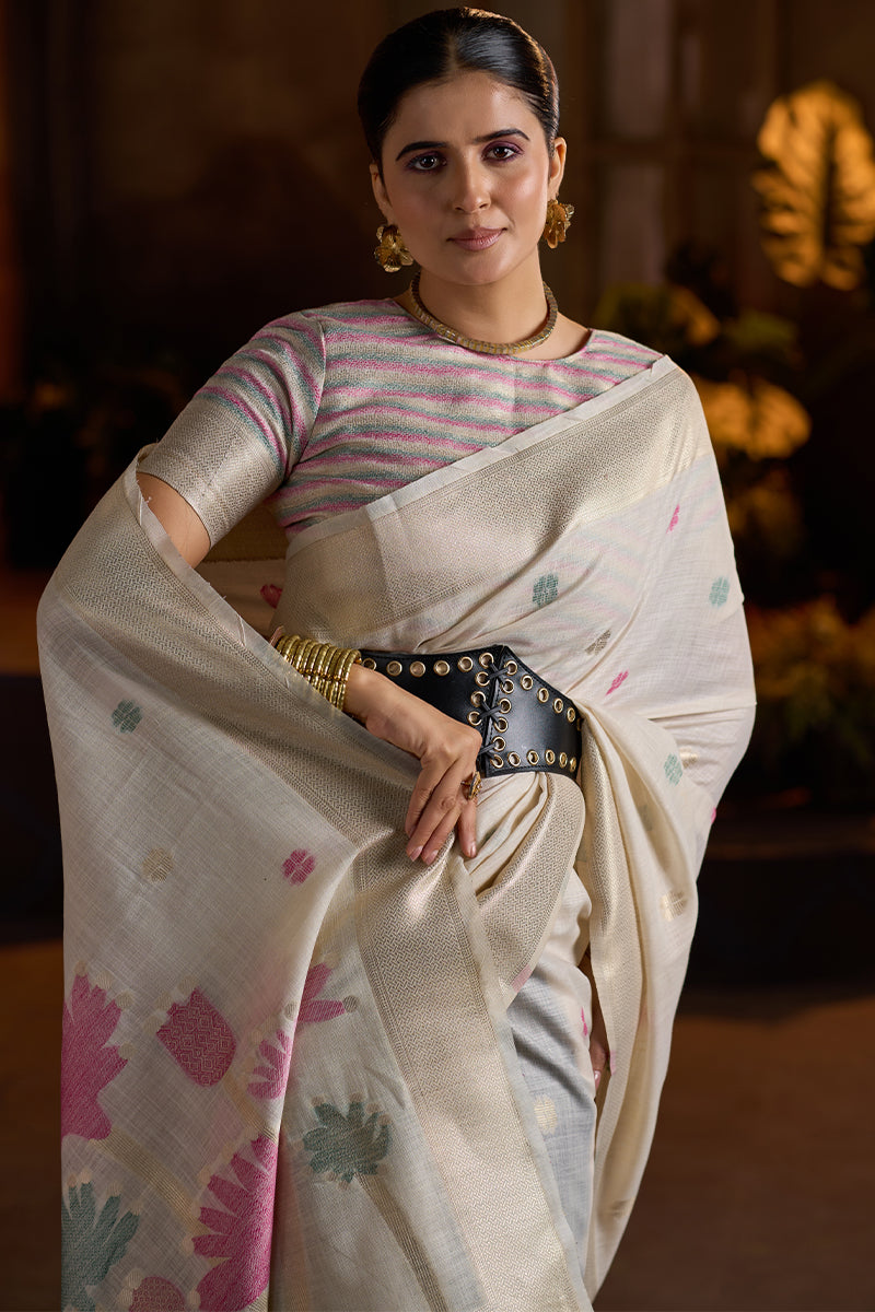 Comely Beige Cotton Silk Saree With Brood Blouse Piece