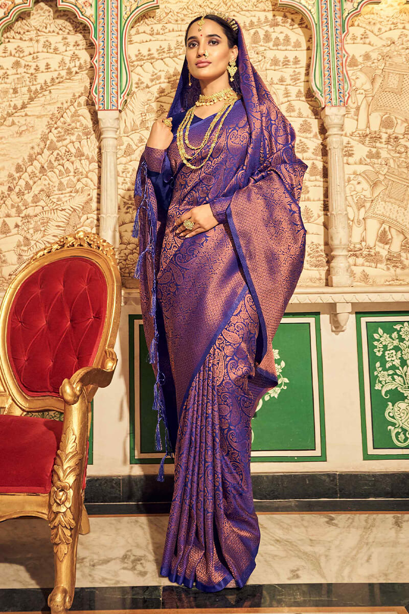 Stunner Royal Blue Kanjivaram Silk Saree With Classic Blouse Piece