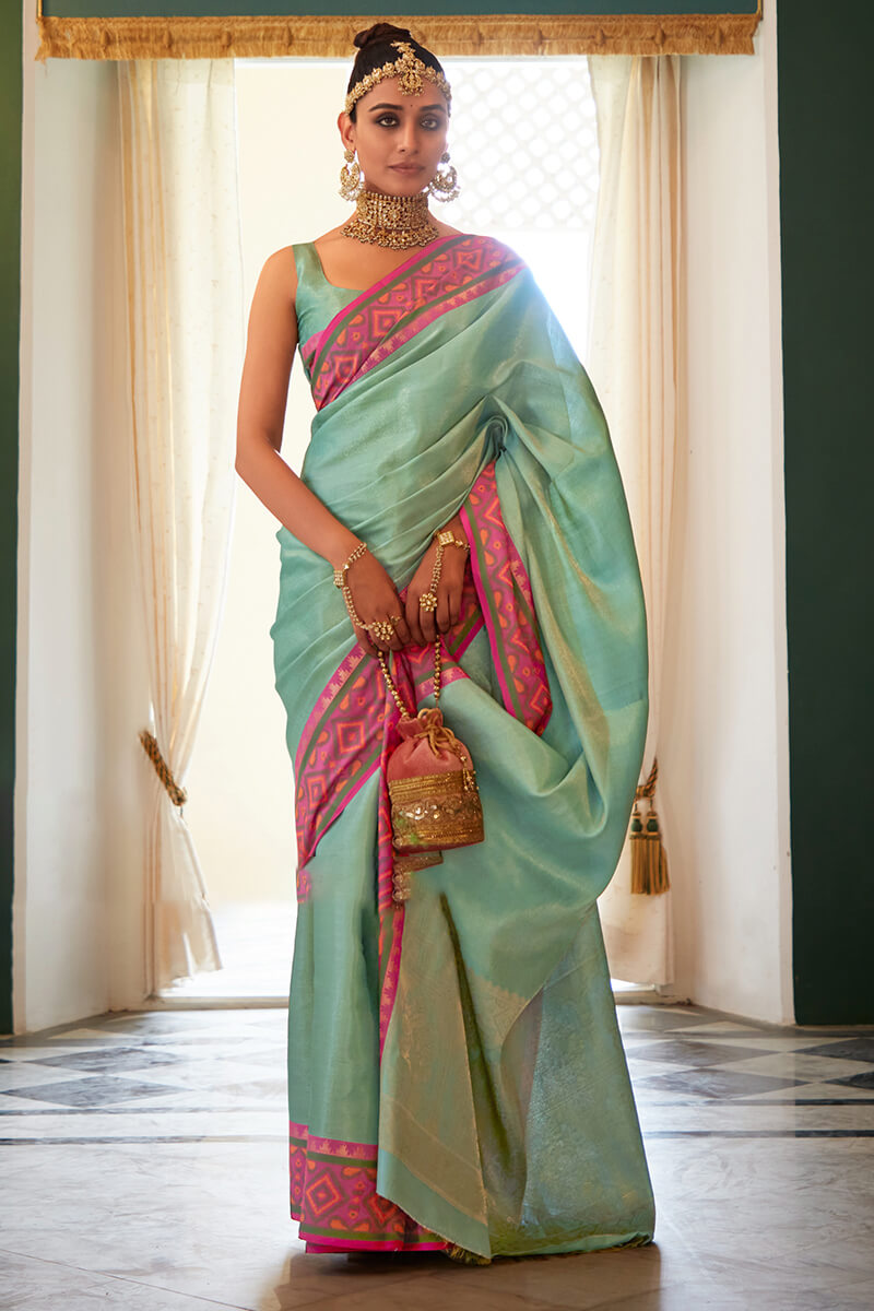 Flamboyant Sky Kanjivaram Silk Saree With Preferable Blouse Piece