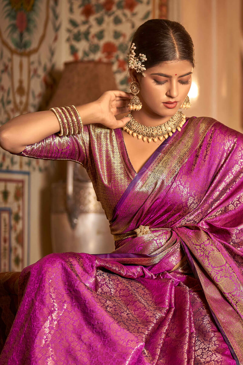 Groovy Purple Kanjivaram Silk Saree With Exceptional Blouse Piece