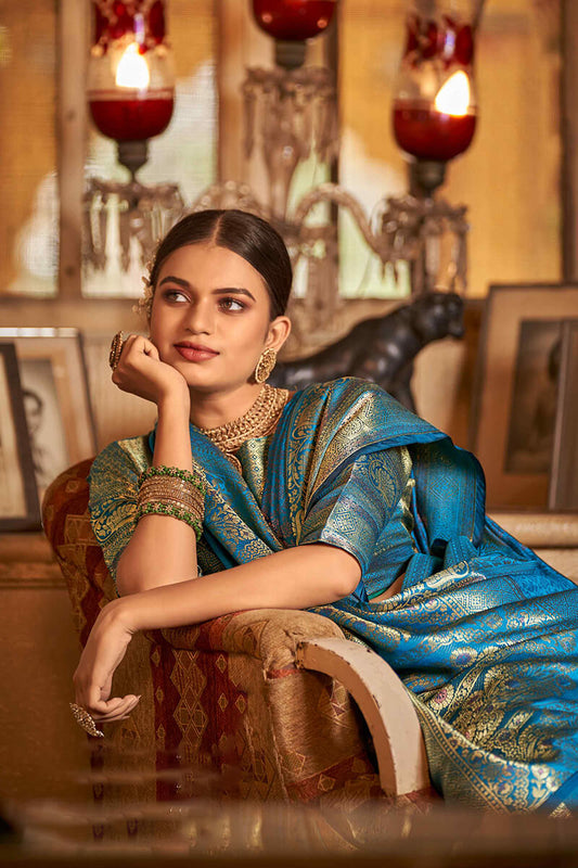 Surpassing Firozi Kanjivaram Silk Saree With Engrossing Blouse Piece