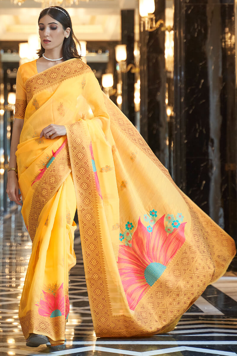 Outstanding Yellow Cotton Silk Saree With Invaluable Blouse Piece