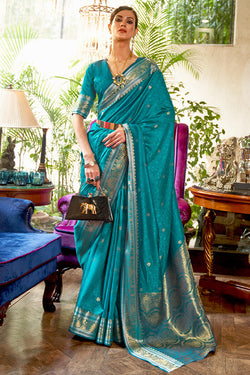 Luxuriant Firozi Kanjivaram Silk Saree With Enchanting Blouse Piece